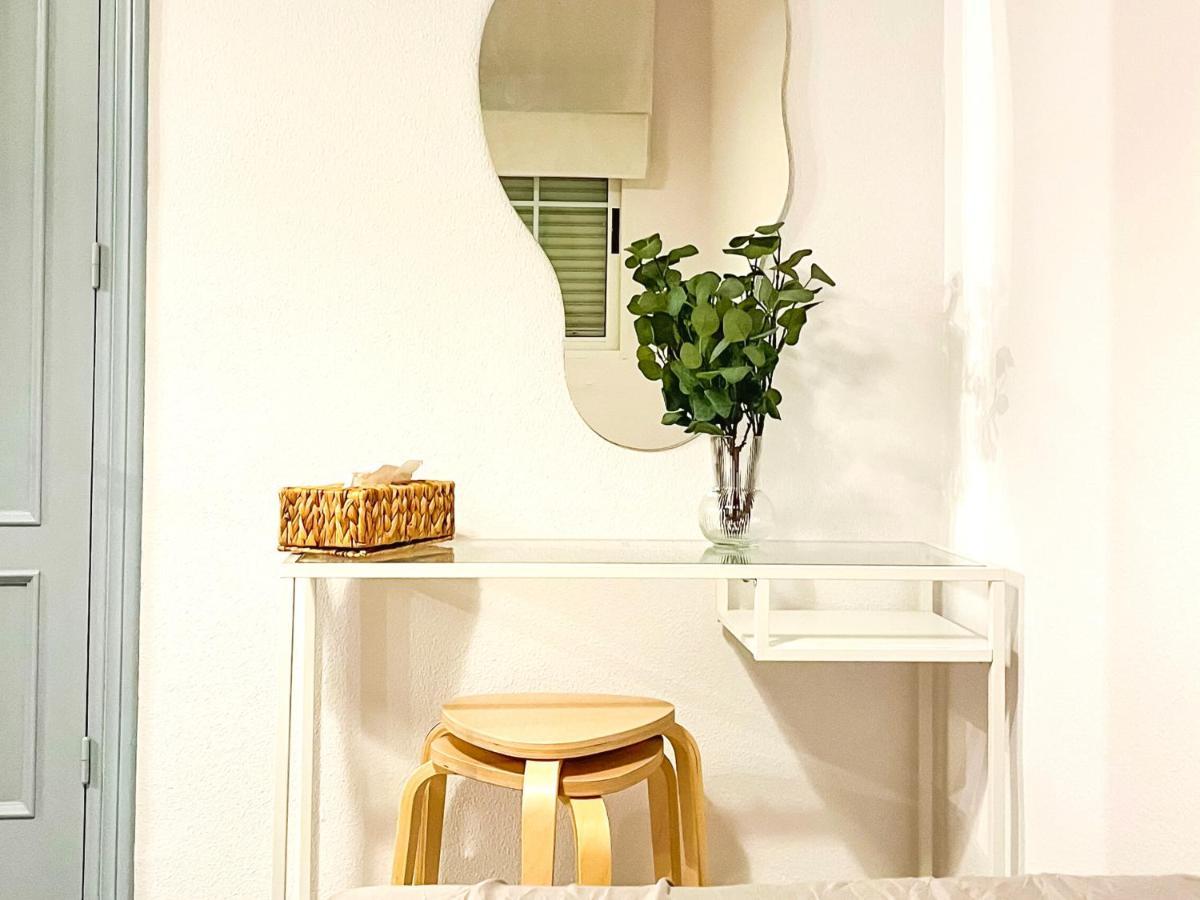Casa Alegria Apartment With Pool Торевиеха Екстериор снимка